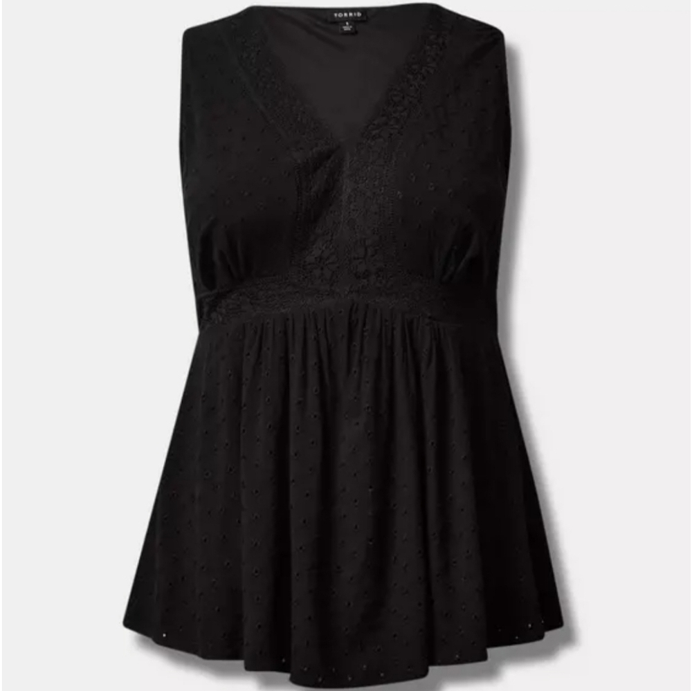 Torrid Size 00 Eyelet Top With Lace Detail